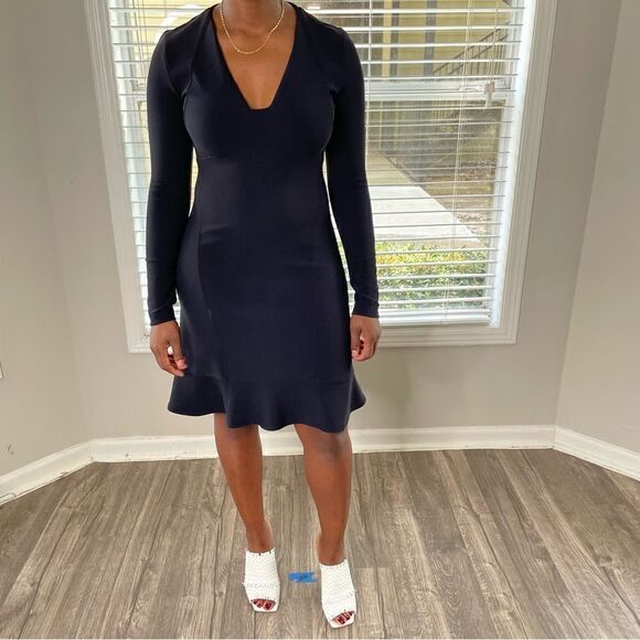 Boston Proper Knee Length Fluted Flare Fishtail Long sleeved V Neck Dress LBD - Picture 3 of 14